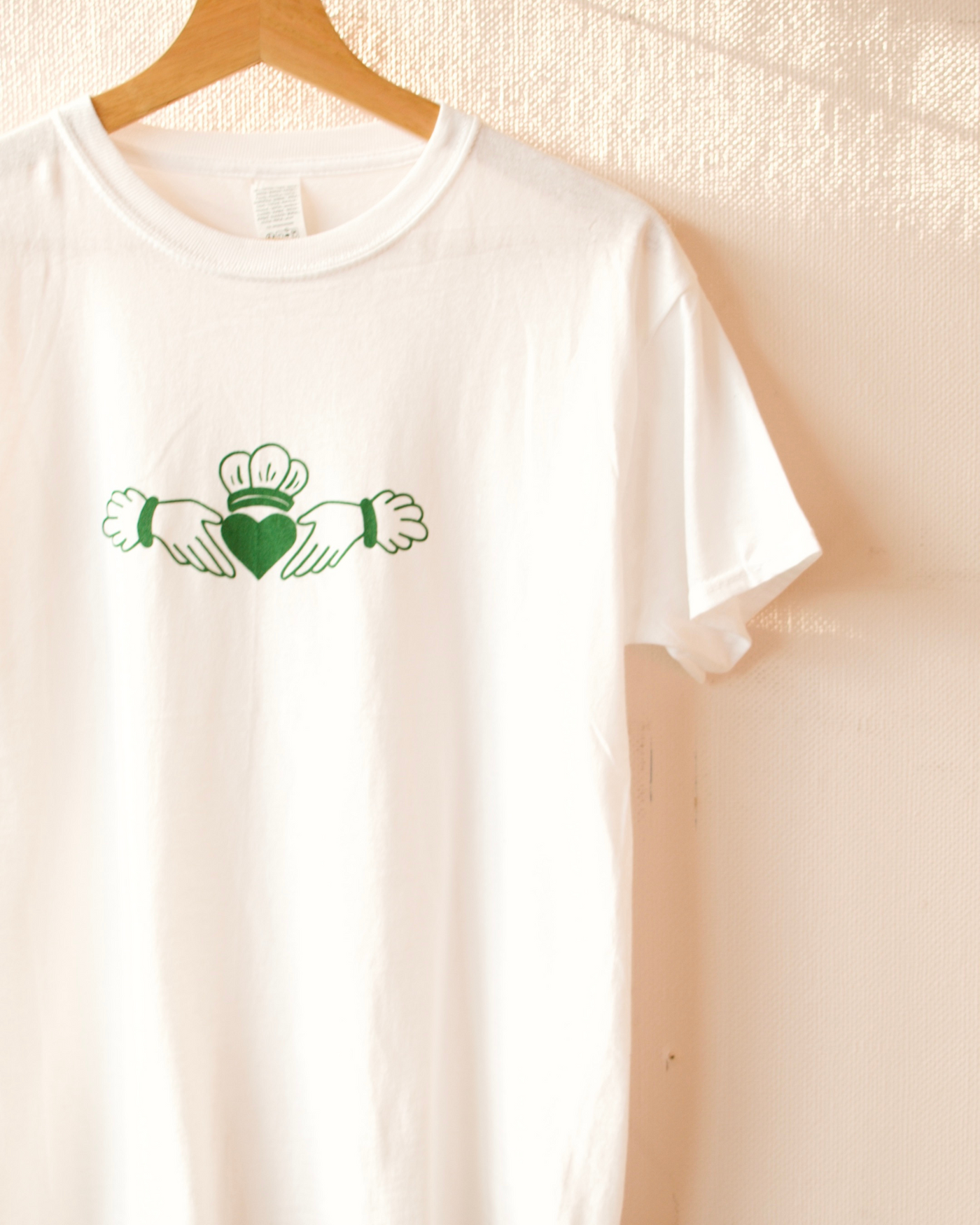 Claddagh T-Shirt | Dearbhail Designs