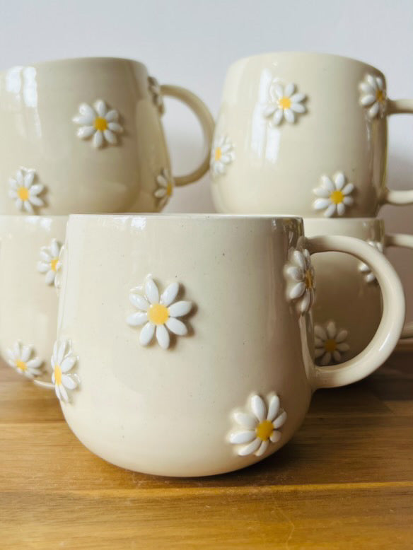 Daisy Mug | Ertha Pottery