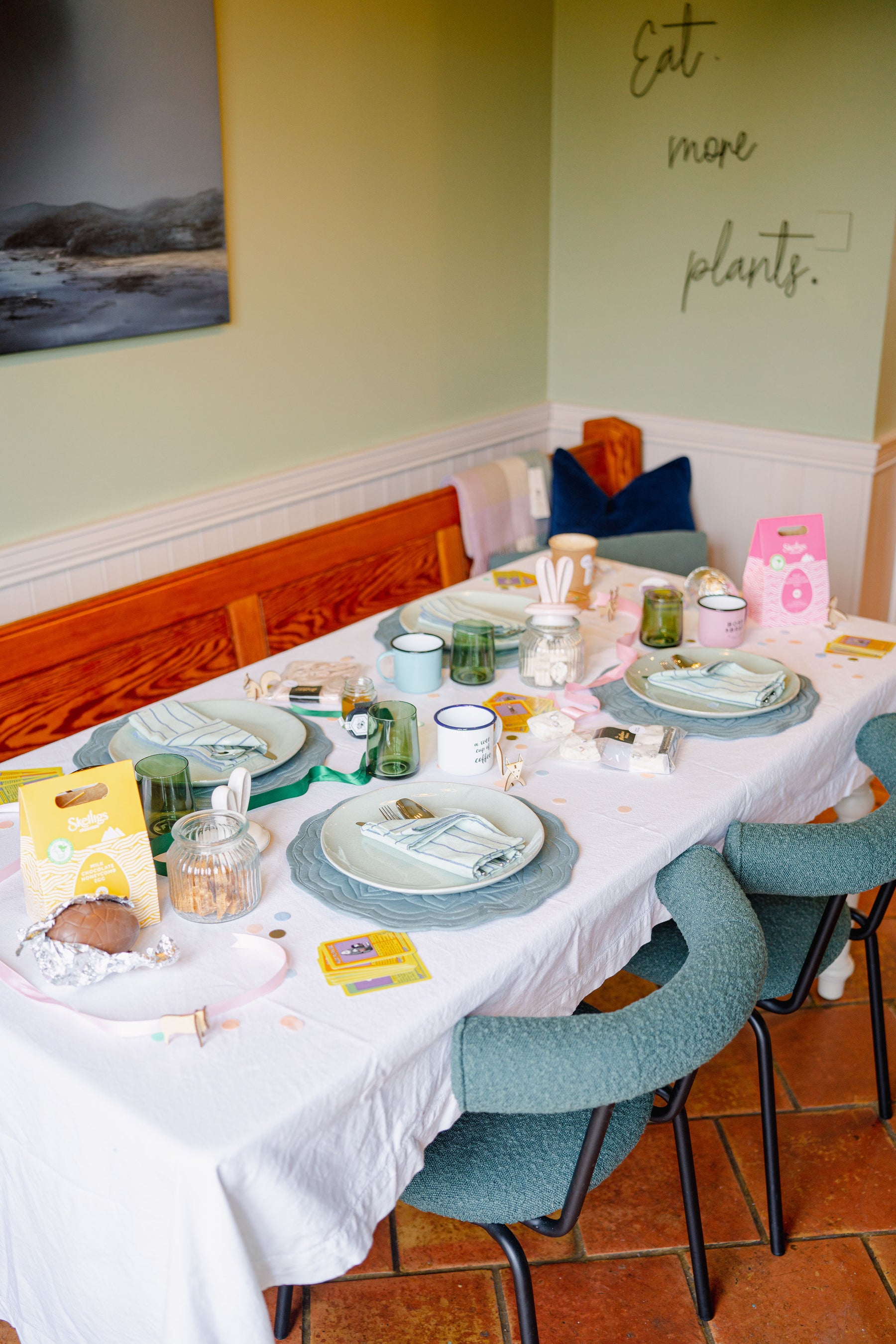 easter table