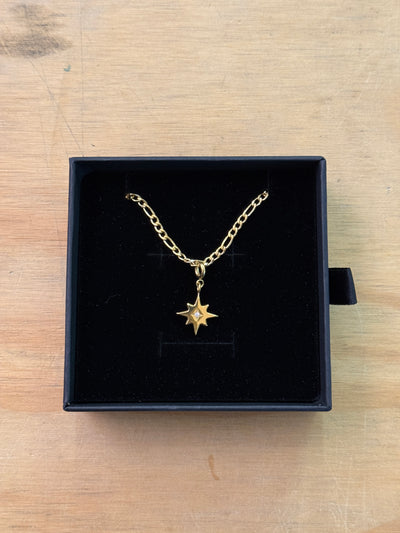 North Star Charm Necklace | Réalta