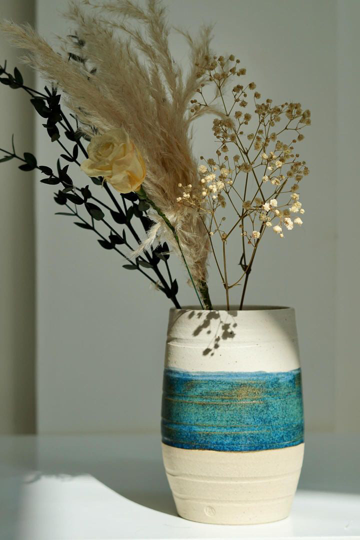 Vase / Utensil Jar | Beehive Ceramics