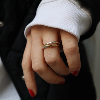 anya interlocking ring